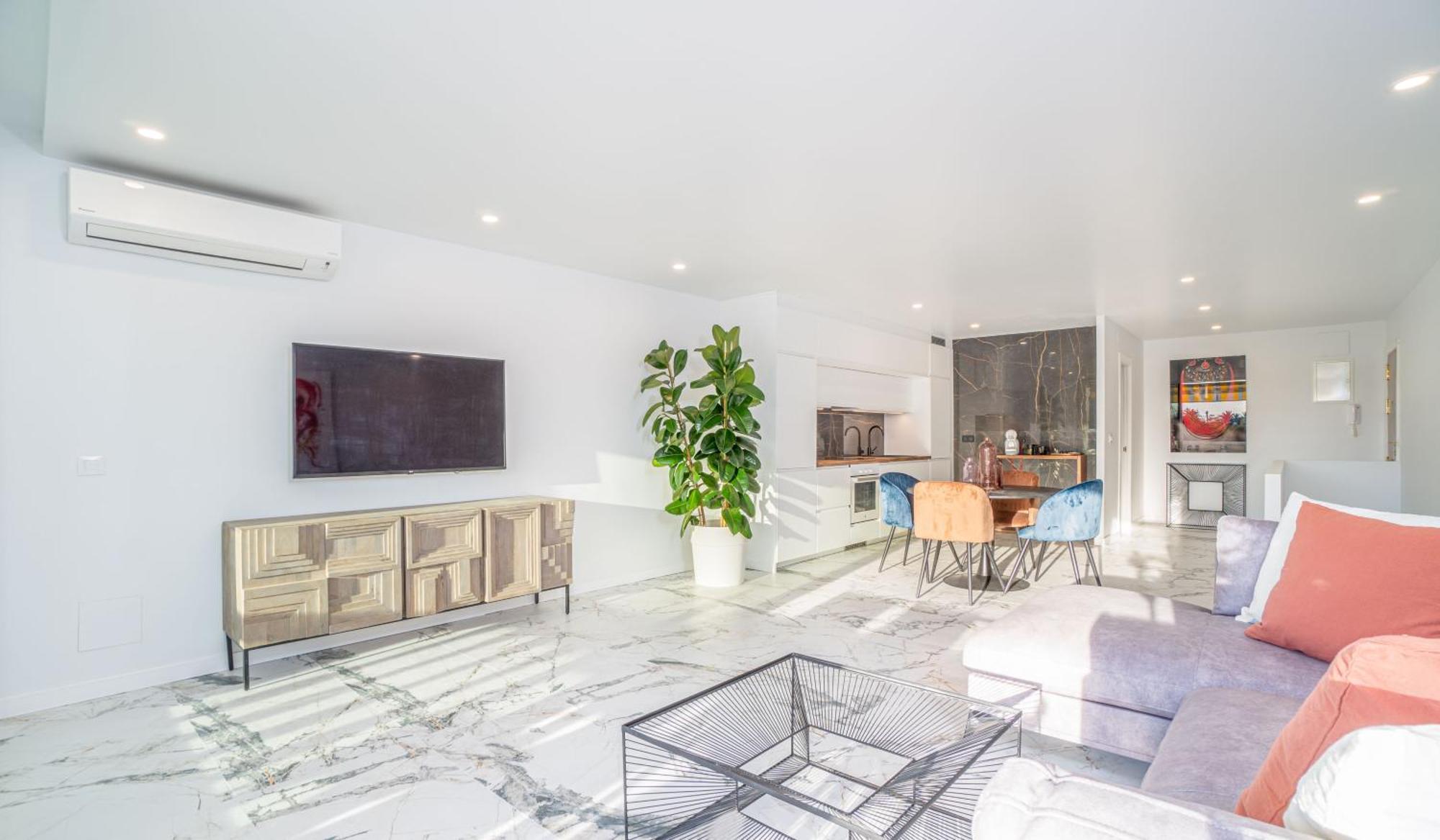 Moderno Apartamento Frente Al Canal Con Terrazas Daire Empuriabrava Dış mekan fotoğraf