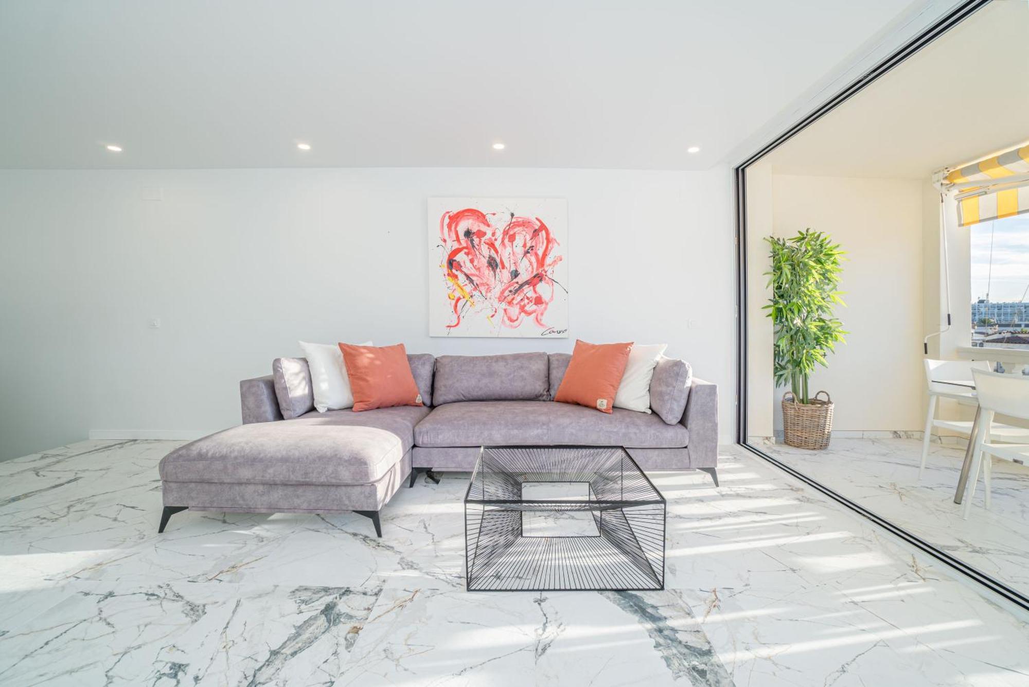 Moderno Apartamento Frente Al Canal Con Terrazas Daire Empuriabrava Dış mekan fotoğraf
